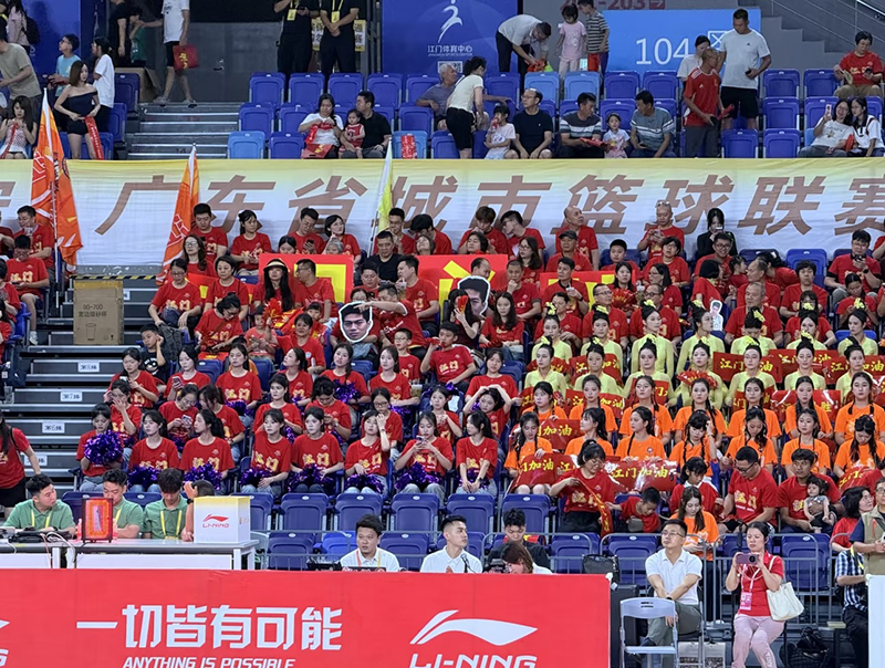 粤BA赛场！STW1004 无线小微波护航赛事直播拍摄