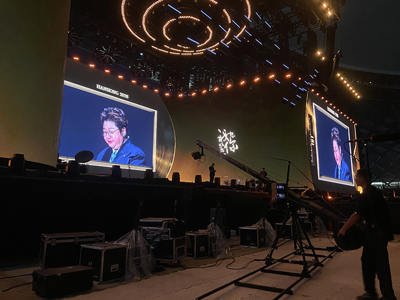 韩红「我想成为你 2.0」演唱会深圳站圆满落幕! 韩红「我想成为你 2.0」演唱会深圳站圆满落幕!